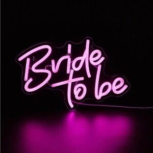 Pink 'Bride to Be' Neon Sign
